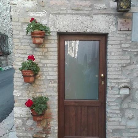 Casa Del Frate Lejlighed Assisi Eksteriør billede