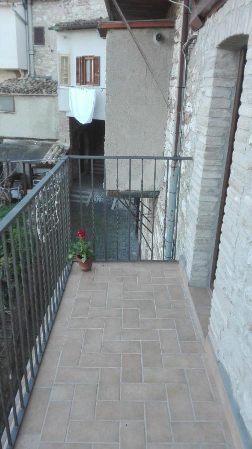 Casa Del Frate Lejlighed Assisi Eksteriør billede