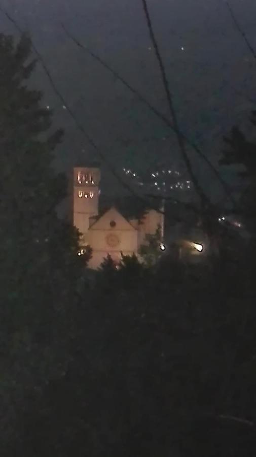 Casa Del Frate Lejlighed Assisi Eksteriør billede